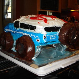 Bronco cake