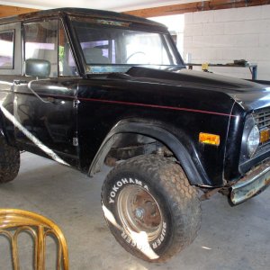 Before Photo of the 71 Bronco