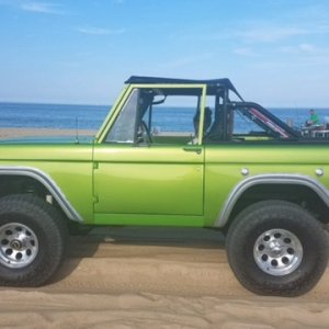 76_Bronco