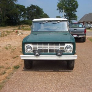 68 Bronco Front