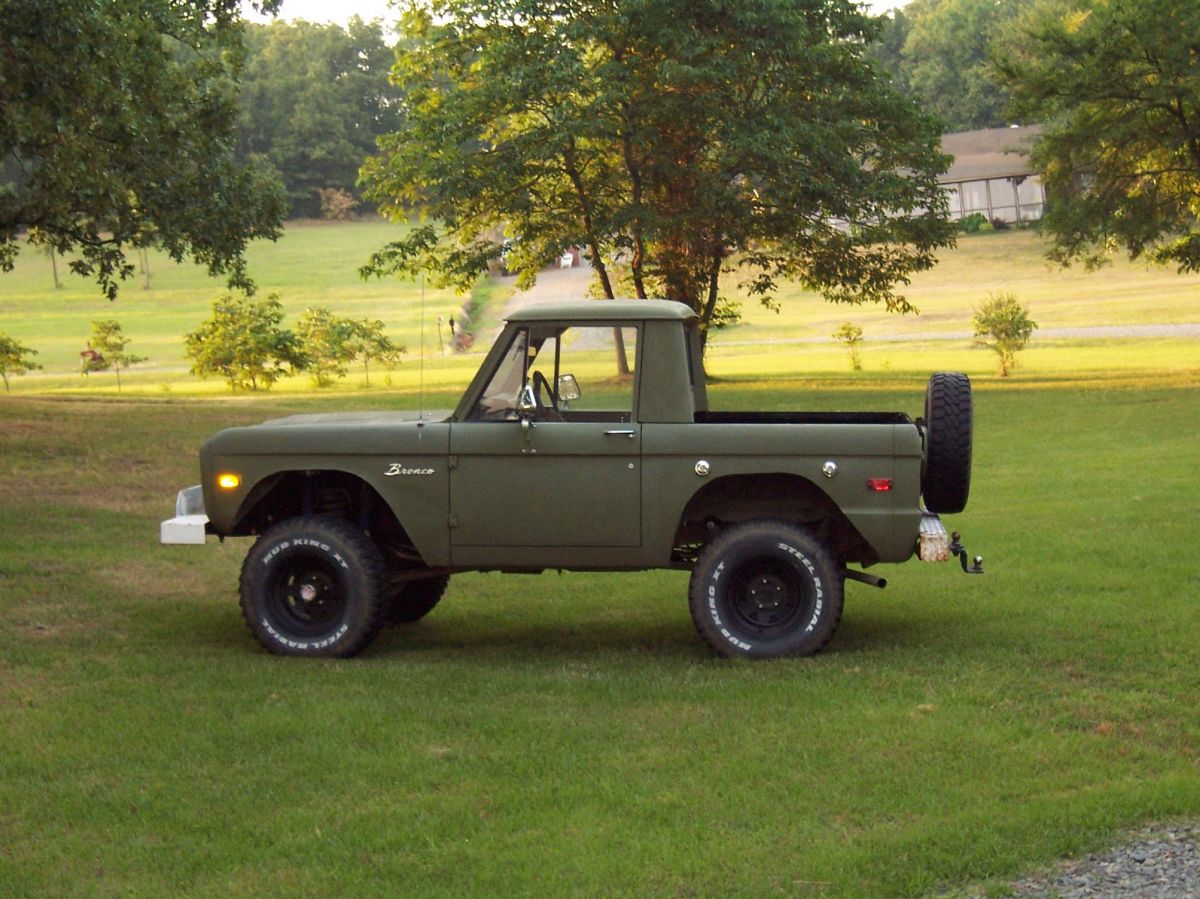 Bronco194.JPG