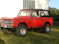 Bronco soft top.jpg