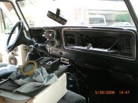 windshield mounted guages.jpg