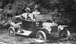 Ford and Thomas Edison fishing.jpg