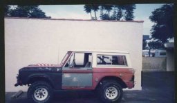 69bronco2a.jpg