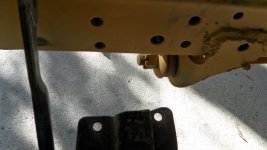 explorer motor trans install 021.JPG