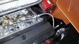 shot of the throttle cable connected the the carb.jpg