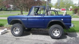 1995 Bronco Sport with 351w, custom 4 lift, 15x14's with 33's, 5