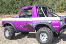 z-66-ford-bronco-known-as-crazy-horse-built-by-stacey-david-on-the-show-trucks-2.jpg