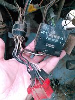 D3TZ-17C476-A (replaced D1ZZ-17C476-A) Intermittent Wiper Governor..jpg