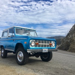 Old Blu: 1971 Bronco Sport