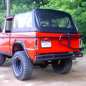 72_Bronco_rear