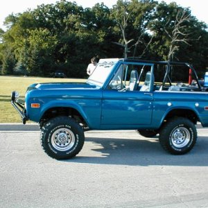 1976_Ford_Br_-Blu-McD-a