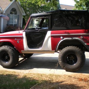 73 Bronco New Door Inserts and BestTop