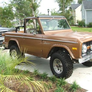 76 Bronco