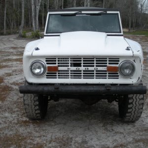 Bronco_front3