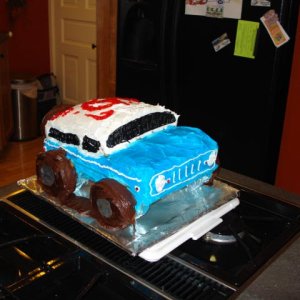 Bronco cake