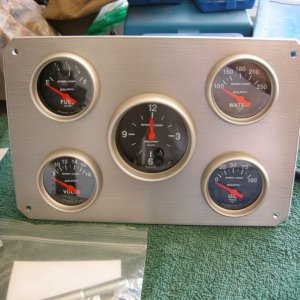 Gauge Cluster