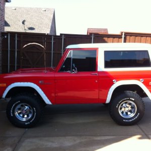 1974 TX Bronco making some changes