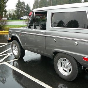 Bronco4