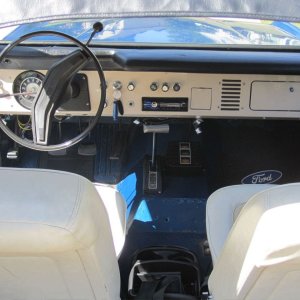 1968 Ford Bronco For Sale - Interior View