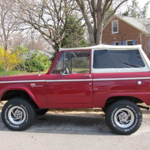 1970 Bronco (uncut)