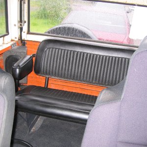 Original seat, vinyl dye