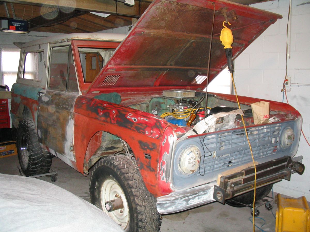 1970 Bronco under going body work