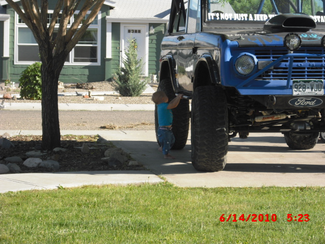 1971_Ford_Bronco_006