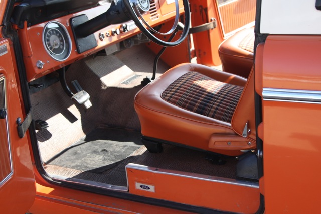 1973 Explorer Orange/Orange