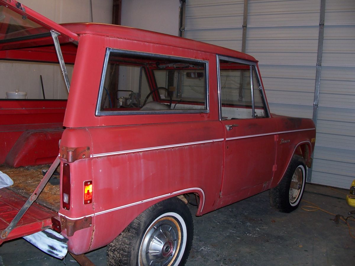 77 Bronco