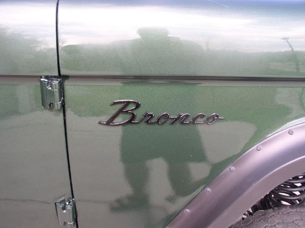 Bronco lettering black on green