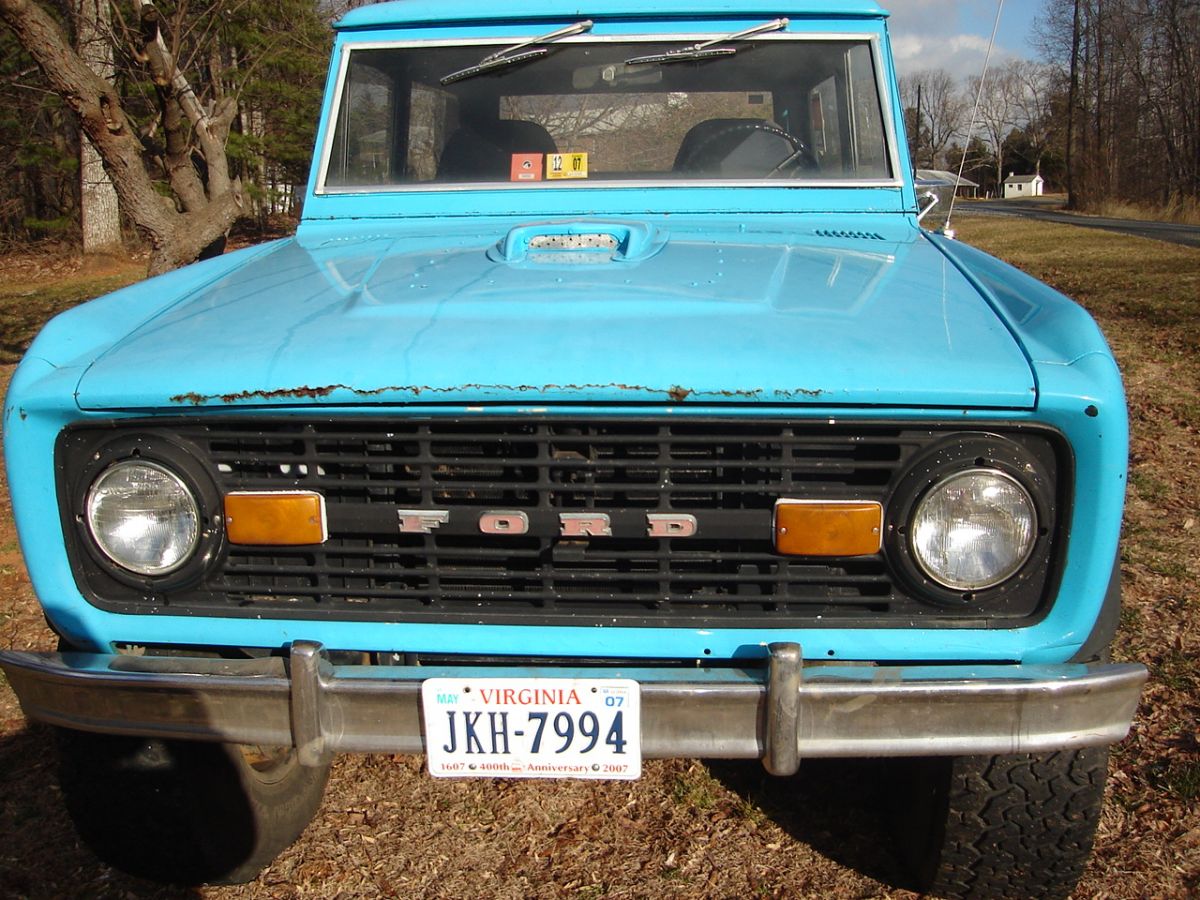 Front end of Bronco